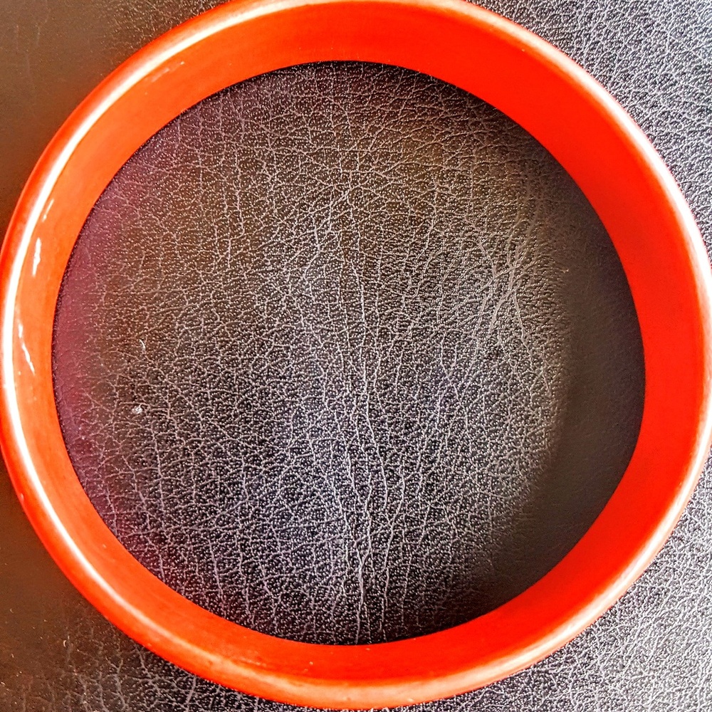 Cinnabar bangle - Picture 2 of 2